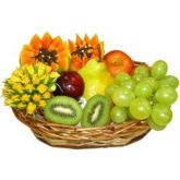 Cesta de frutas tropical
